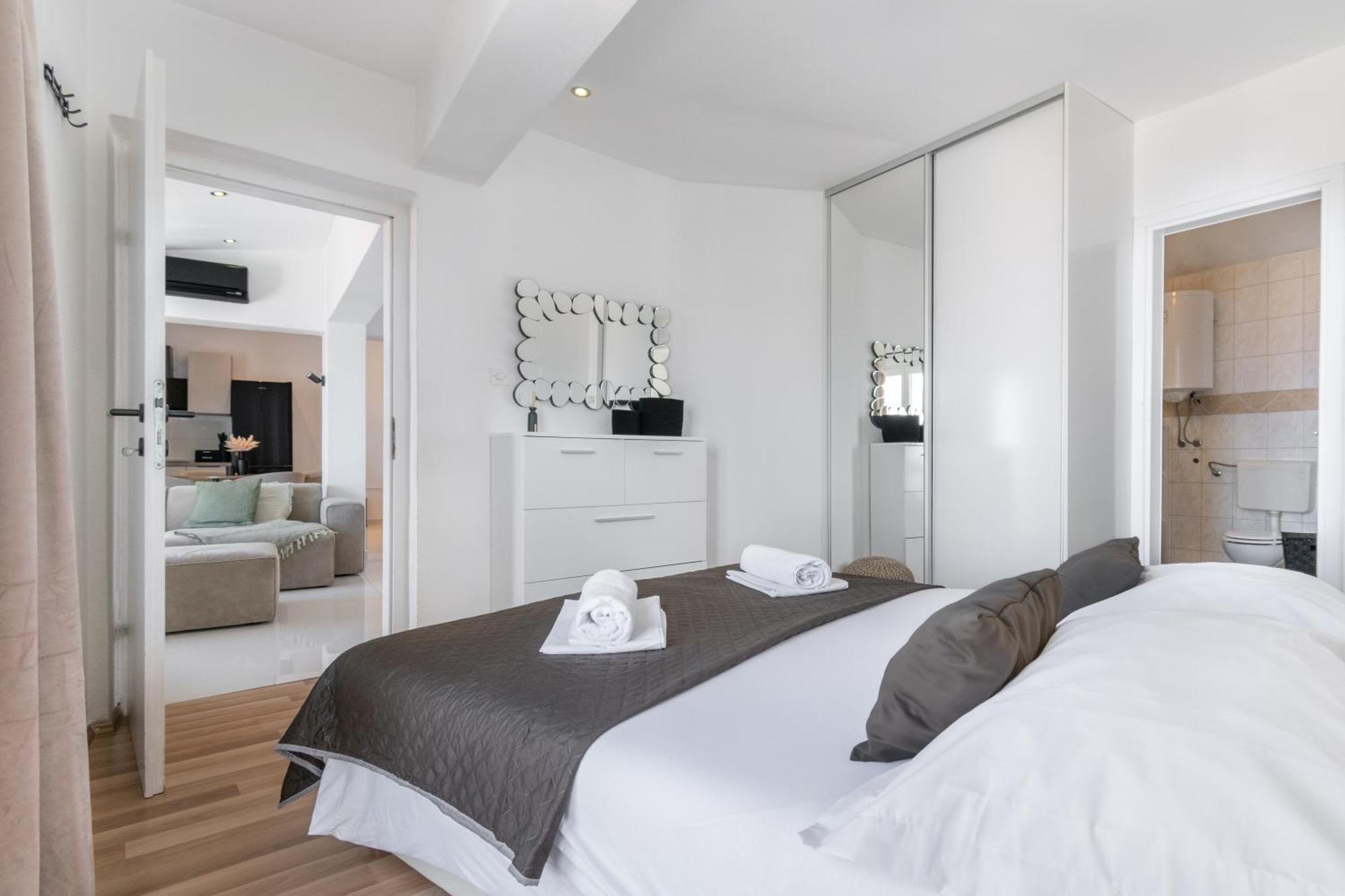 Apartment Makarska City Kültér fotó